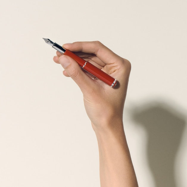 Montblanc Heritage Rouge et Noir "Baby" Special Edition Coral-Coloured Fountain Pen