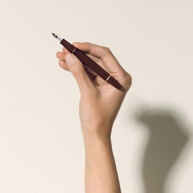Meisterstück Burgundy Red Fountain Pen